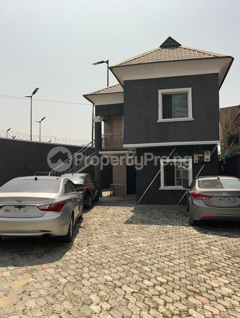 2 bedroom House for rent Ologolo Lekki Lagos