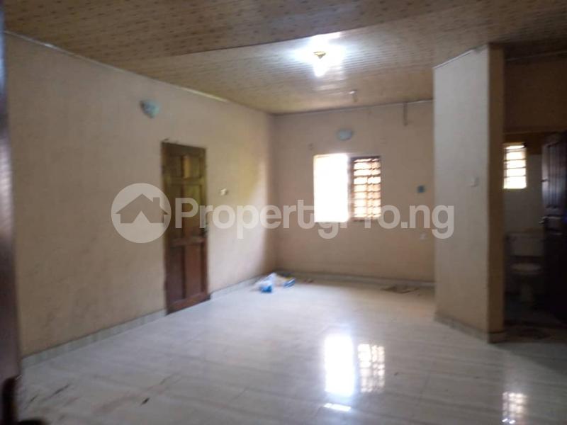 2 bedroom Flat / Apartment for rent   Onike Yaba Lagos