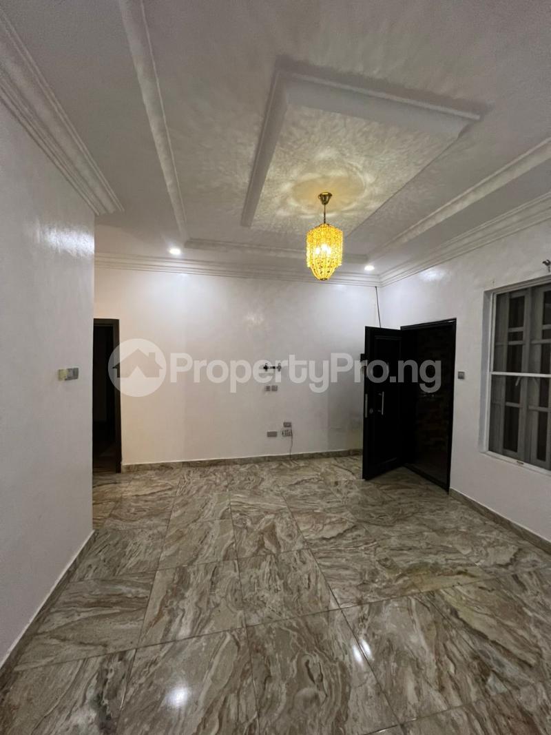 2 bedroom House for rent chevron Lekki Lagos