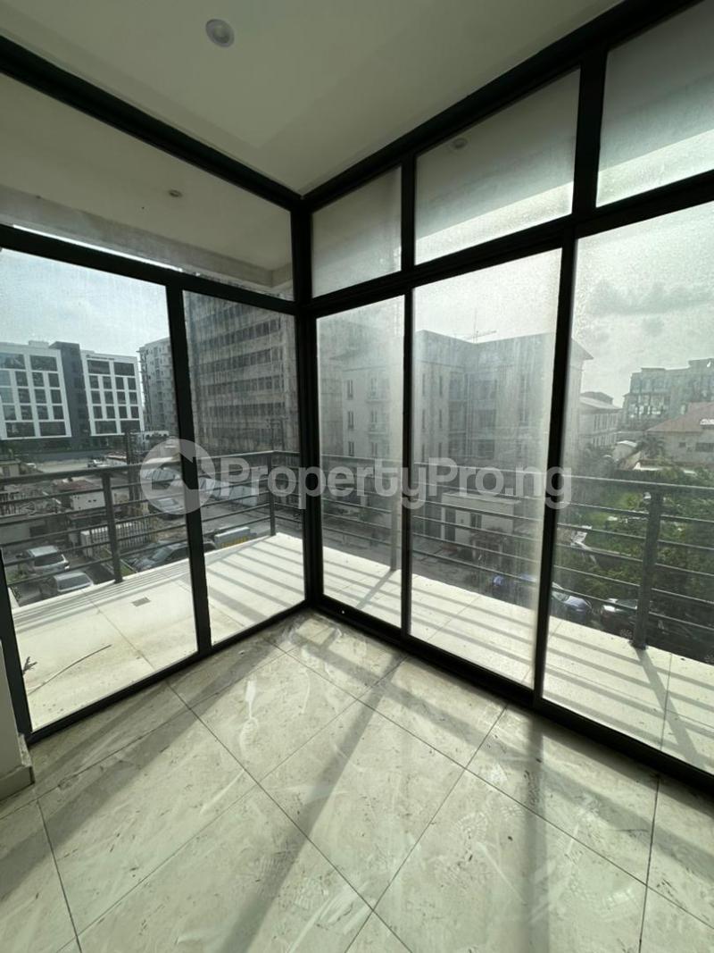 3 bedroom Flat / Apartment for sale Off Durosinmi Etti Lekki Phase 1 Lekki Lagos