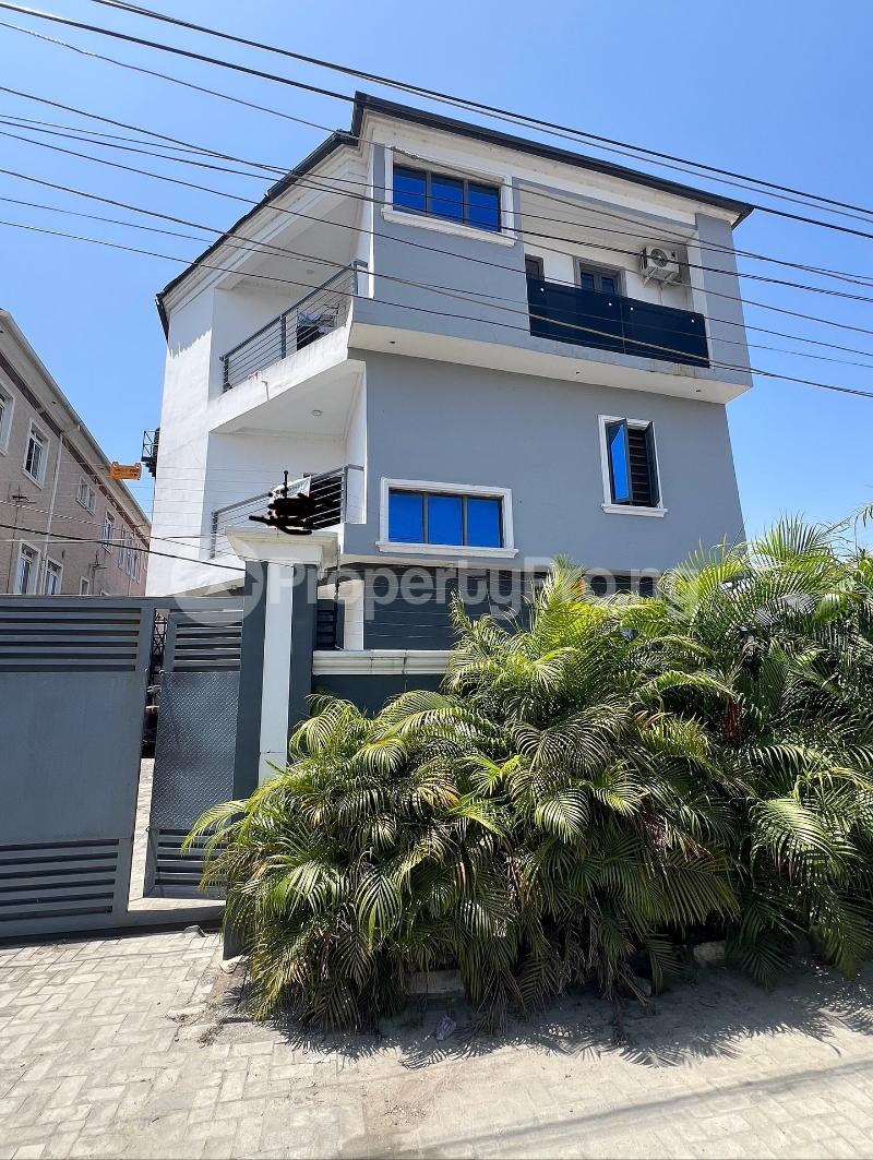 3 bedroom House for rent Ologolo Lekki Lagos