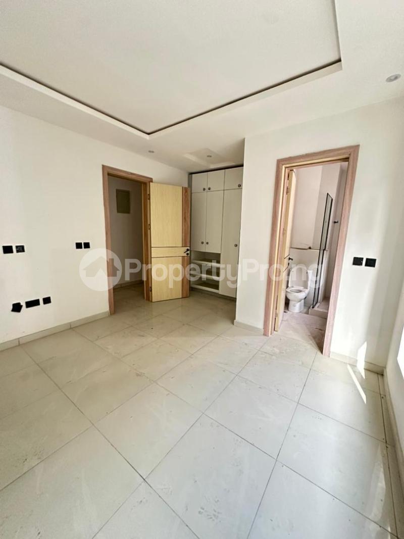3 bedroom Flat / Apartment for sale Off Durosinmi Etti Lekki Phase 1 Lekki Lagos