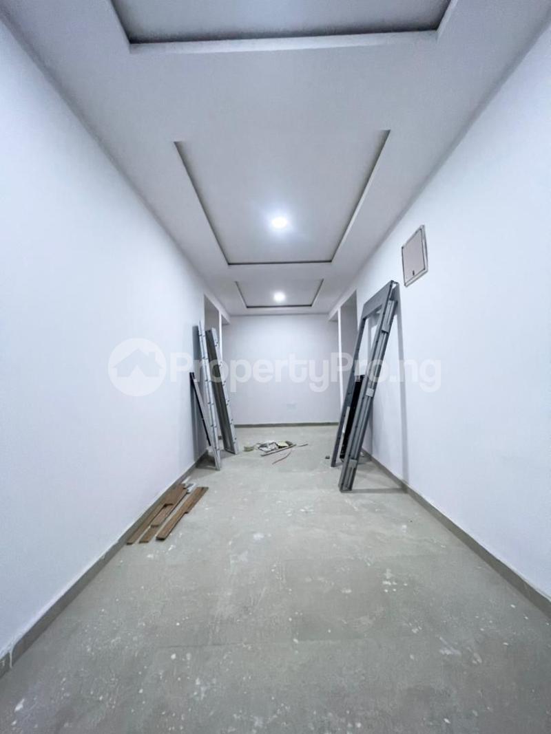 3 bedroom Flat / Apartment for sale  Osapa london Lekki Lagos