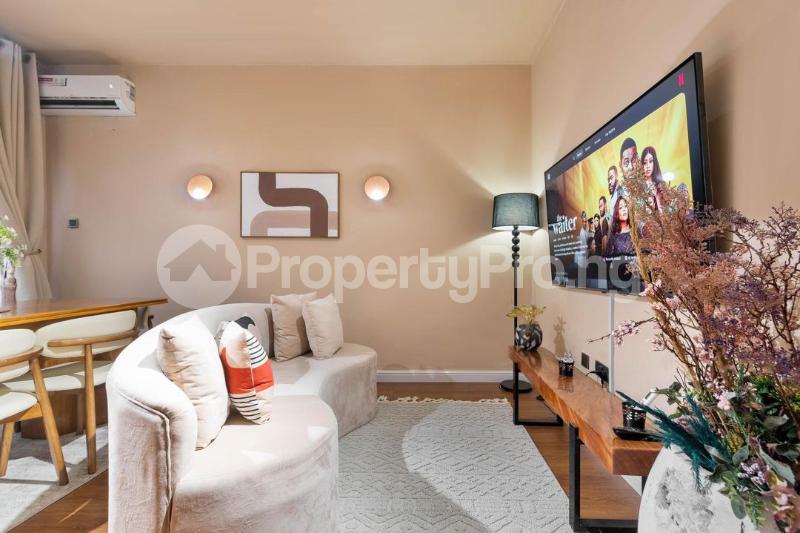 3 bedroom House for shortlet ONIRU Victoria Island Lagos