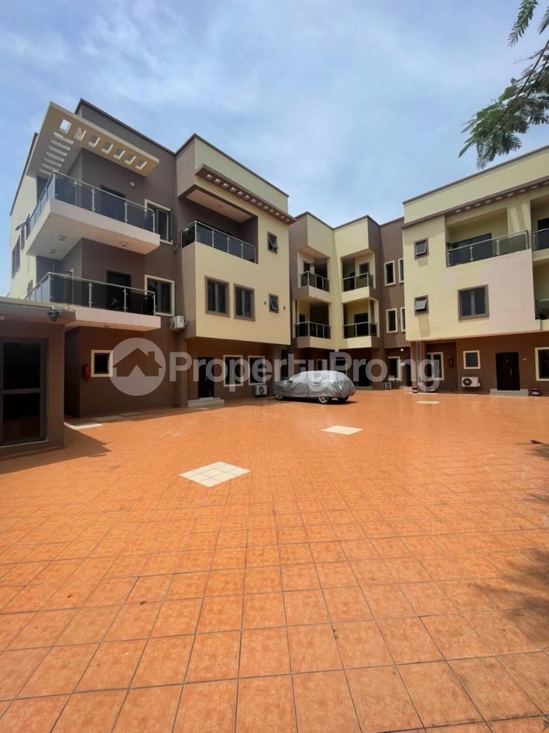3 bedroom Flat / Apartment for rent Lekki Phase 1 Lekki Lagos