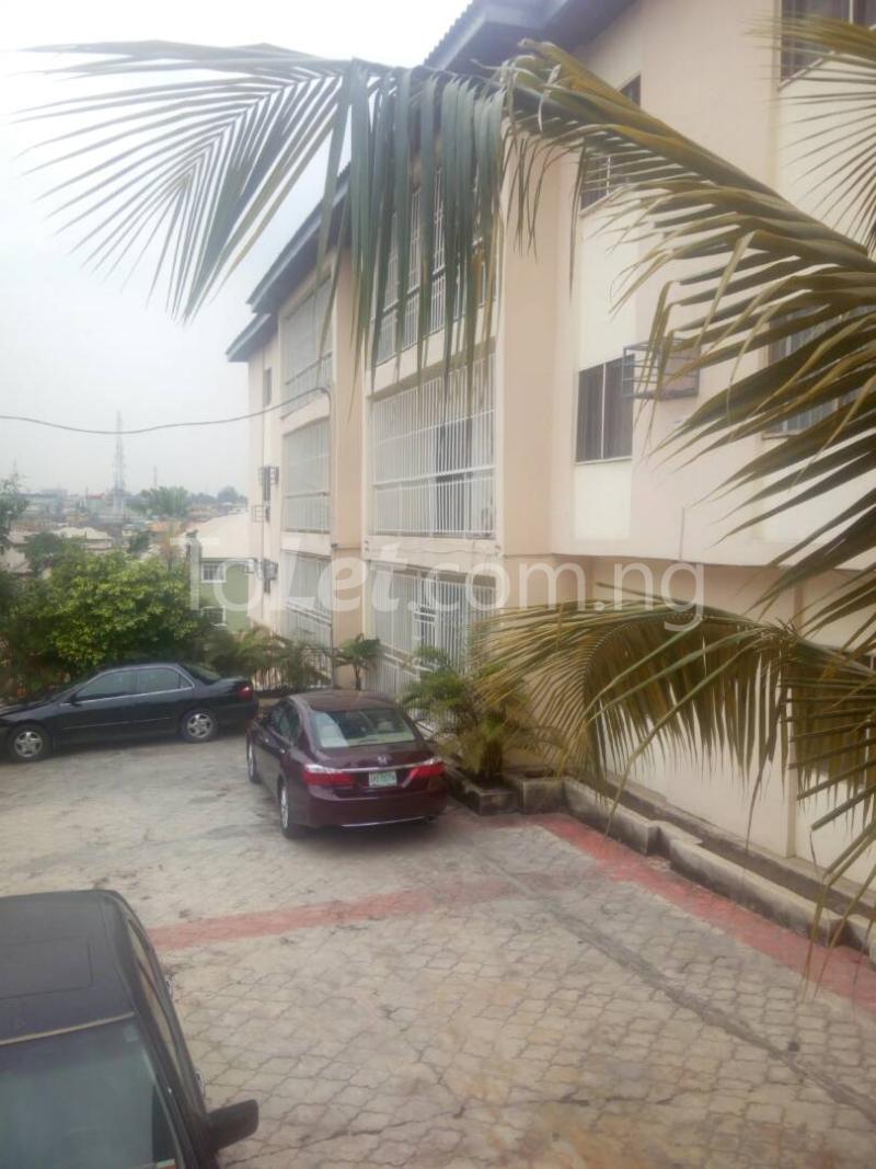 3 bedroom Flat / Apartment for rent   Allen Avenue Ikeja Lagos
