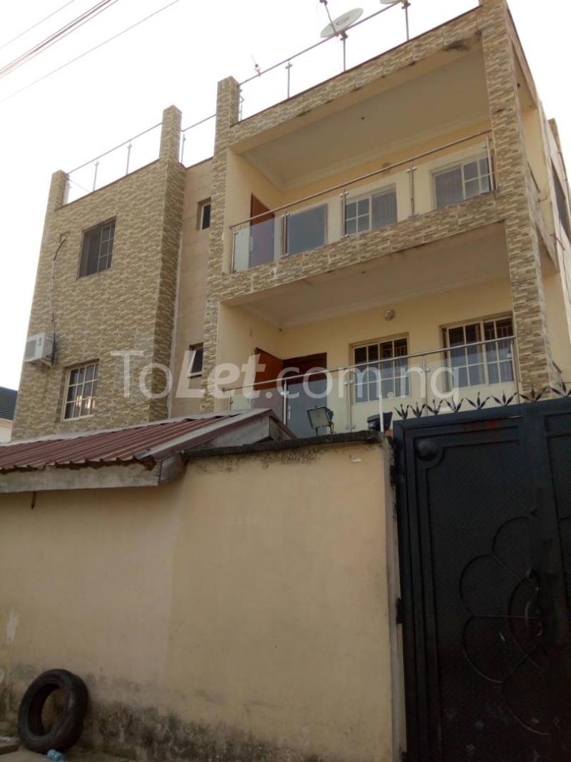 3 bedroom Flat / Apartment for rent Gbadamosi Eletu Street, Osapa london Lekki Lagos
