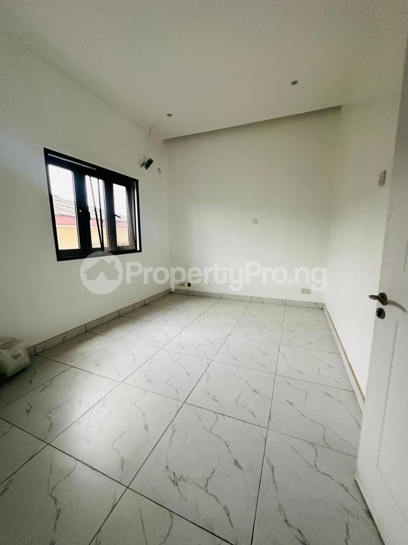 3 bedroom Flat / Apartment for rent Close To Secretariat Easy Access To Island Isheri North Ojodu Lagos