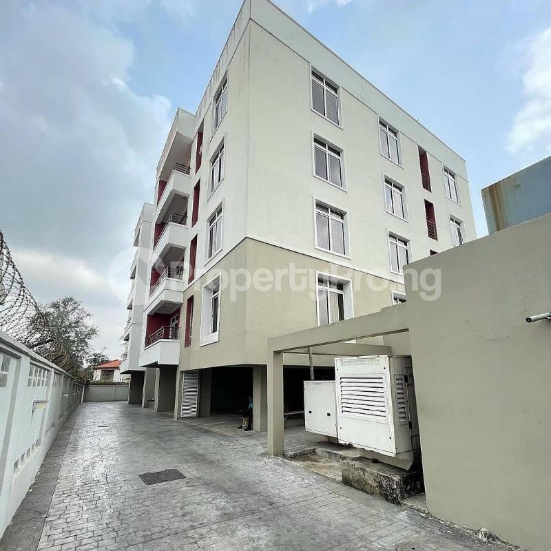 3 bedroom Flat / Apartment for sale Ikoyi Lagos