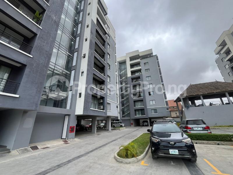 3 bedroom Flat / Apartment for rent ONIRU Victoria Island Lagos