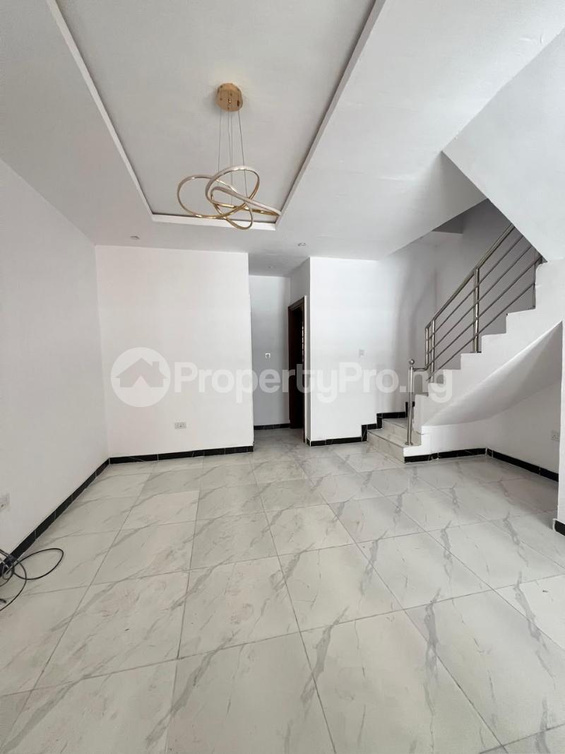 3 bedroom House for sale Lekki Lagos