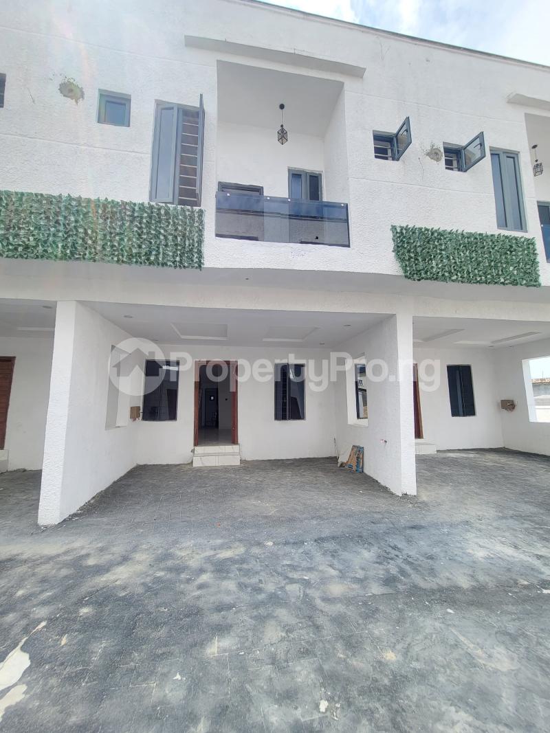 3 bedroom House for sale  Abraham adesanya estate Ajah Lagos