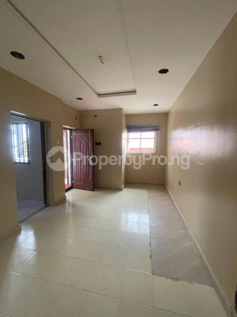1 bedroom Flat / Apartment for rent Osapa london Lekki Lagos