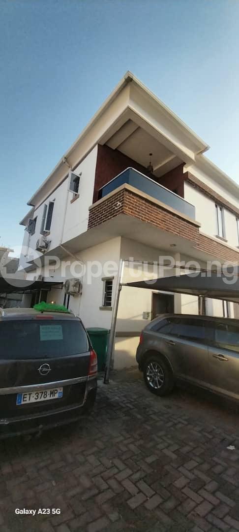 4 bedroom House for sale Ologolo Lekki Lagos