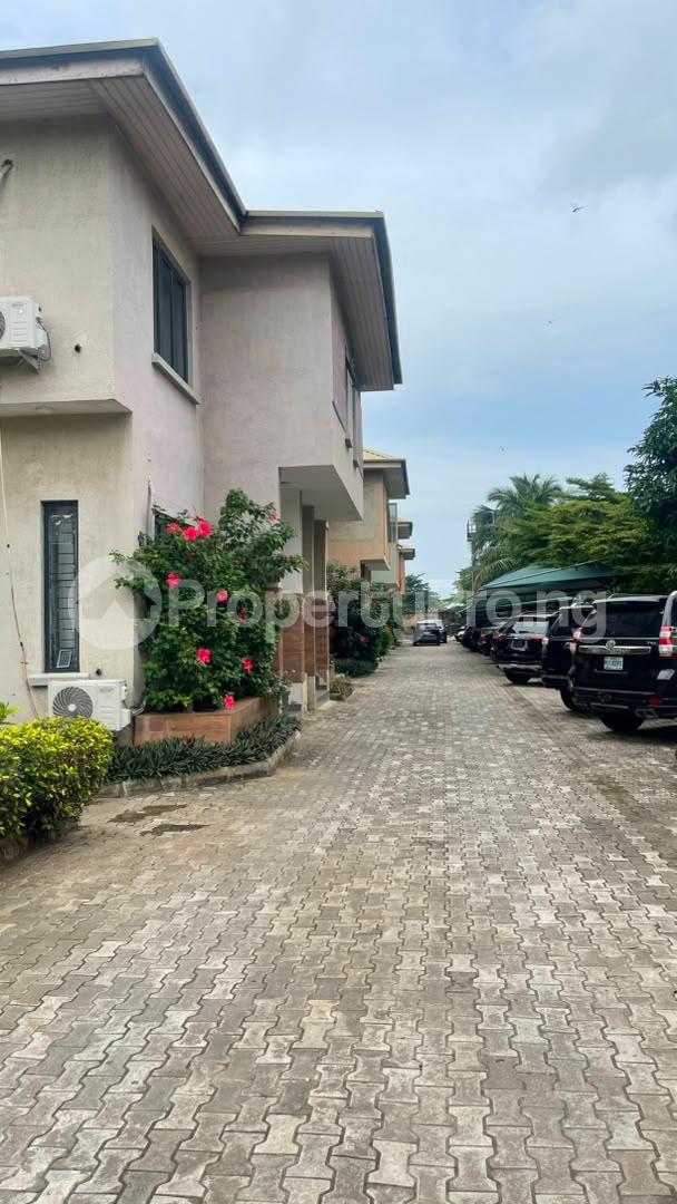 4 bedroom House for rent Victoria Island Lagos