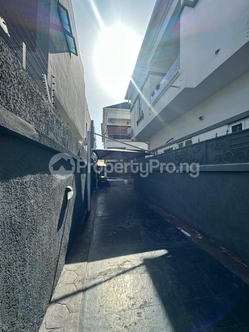 4 bedroom House for rent Osapa london Lekki Lagos