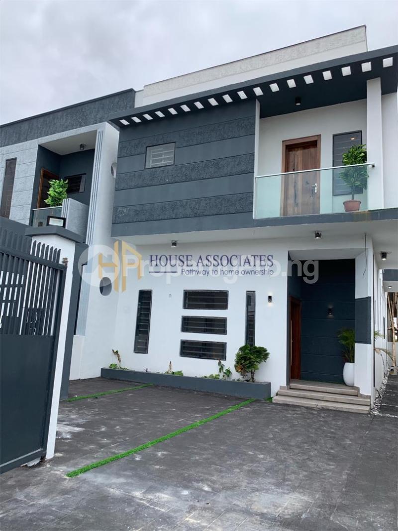 4 bedroom House for sale Orchid Road, Lekki, Lagos. Ikota Lekki Lagos