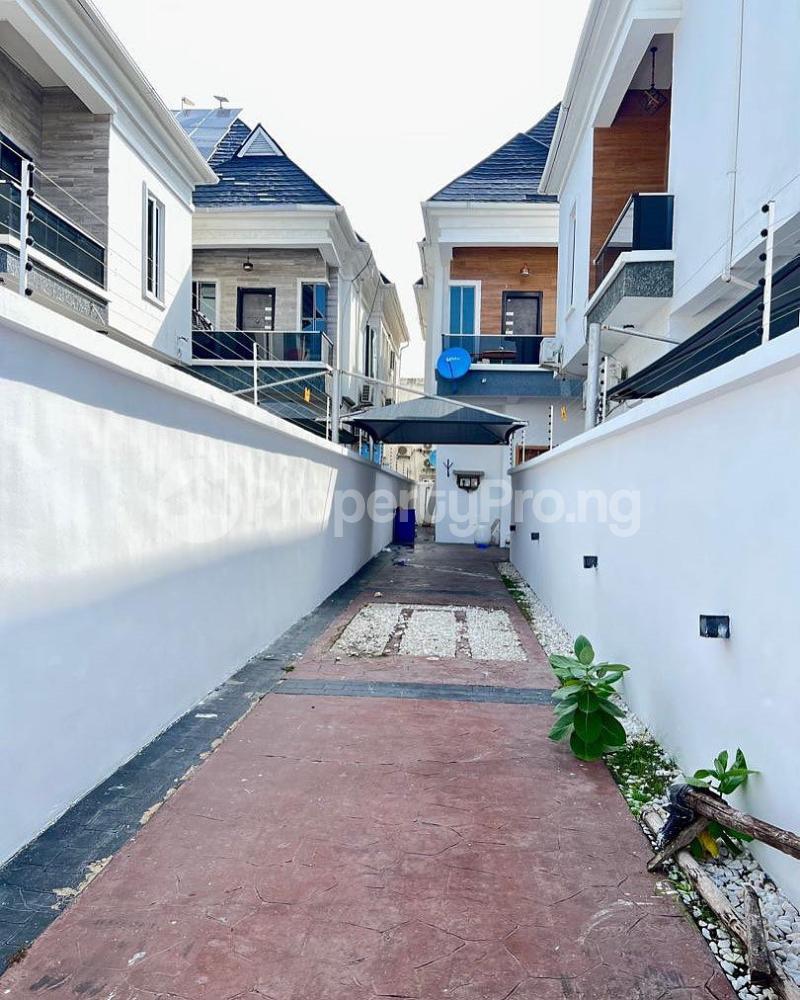 4 bedroom House for sale orchid Lekki Lagos