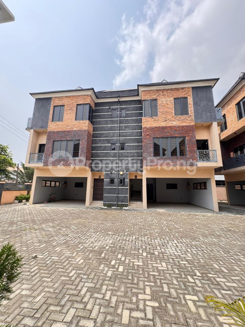 4 bedroom House for sale Ikate Lekki Lagos