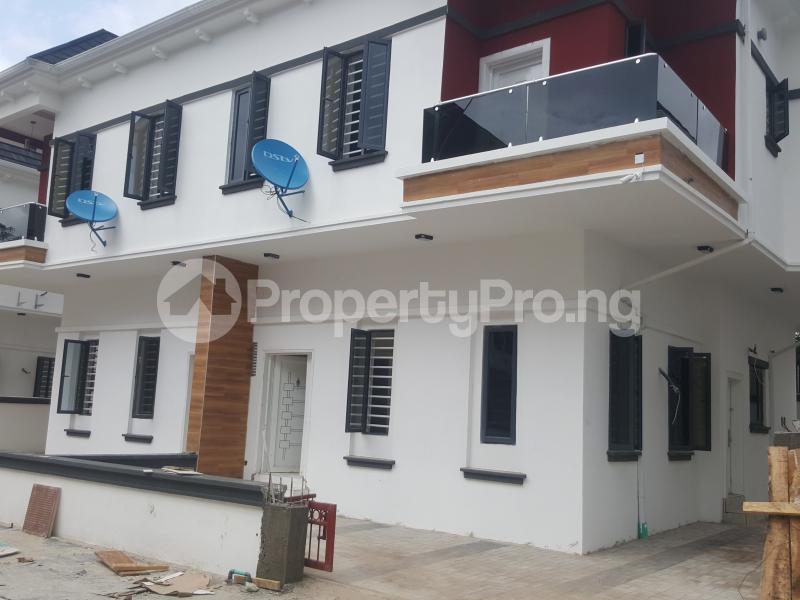4 bedroom House for sale Lafiaji Lekki Lagos
