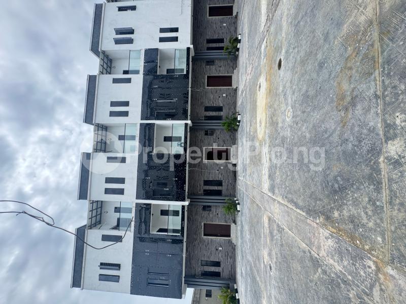 4 bedroom House for sale Orchid Road Orchid Lekki Lagos
