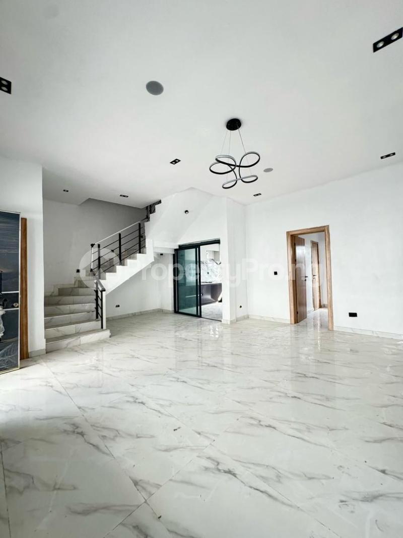 4 bedroom House for sale Ikota Lekki Lagos