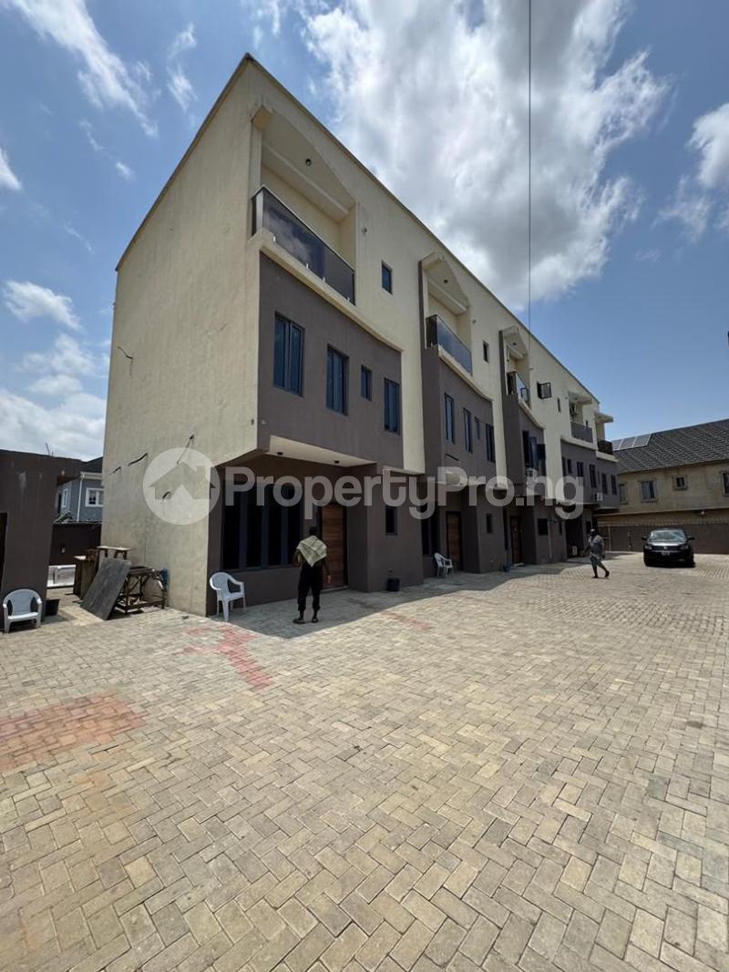 4 bedroom House for sale Gbagada Lagos