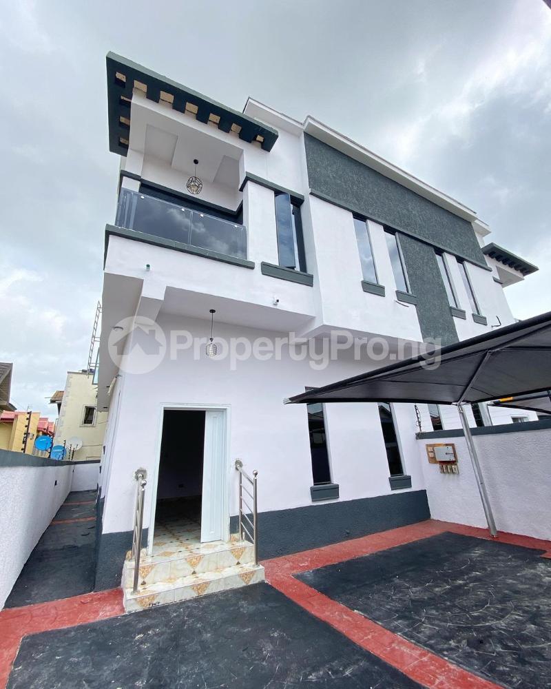 4 bedroom House for sale Lekki Lagos