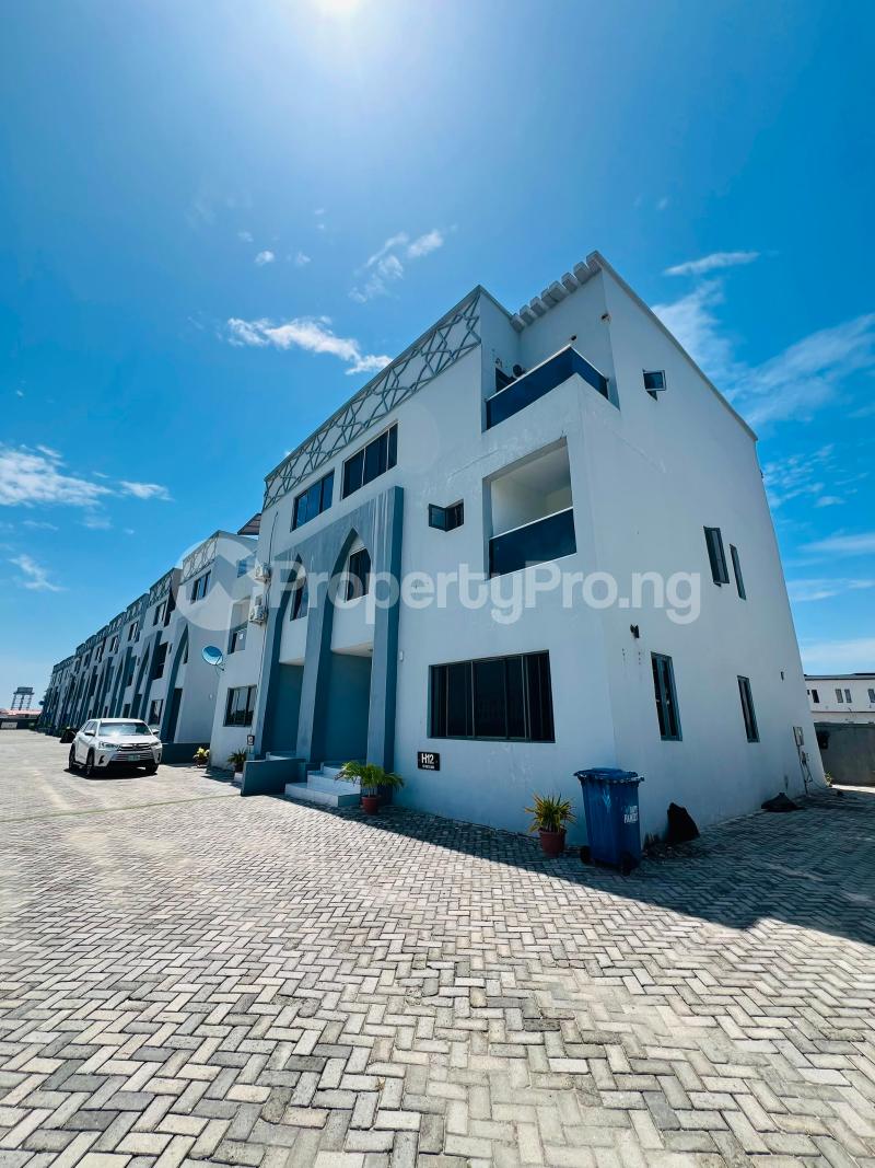 4 bedroom Flat / Apartment for rent De Max Estate Orchid Orchid Lekki Lagos