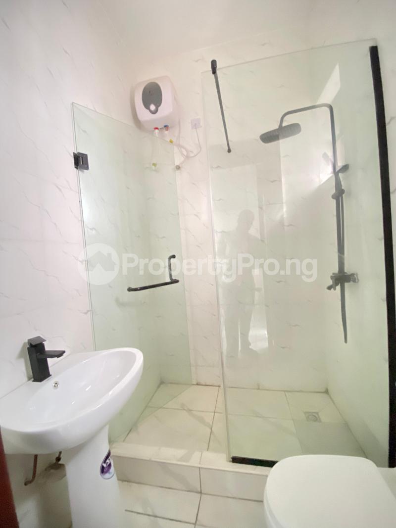 4 bedroom Flat / Apartment for sale Ikota Gra Ajah Lagos