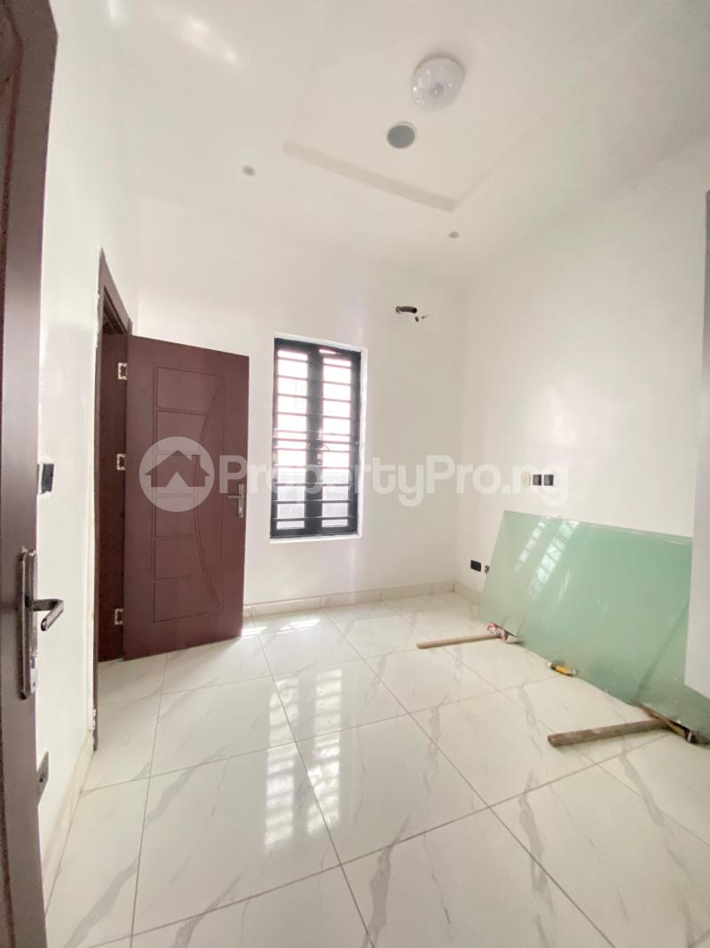 4 bedroom Flat / Apartment for sale Ikota Gra Ajah Lagos