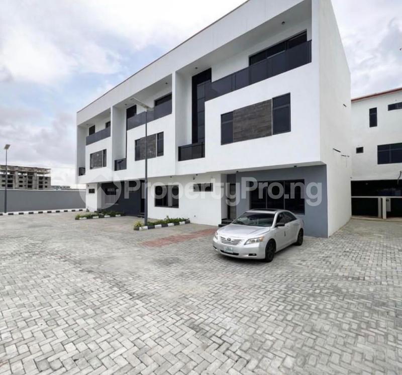 4 bedroom House for rent Phase 1, Lekki Lagos