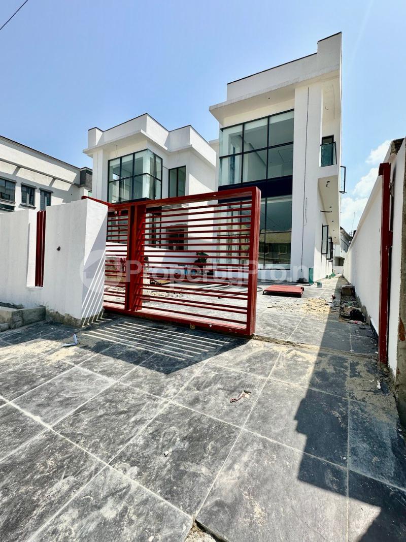 5 bedroom House for sale Ikota Estate Lekki Lagos - 0