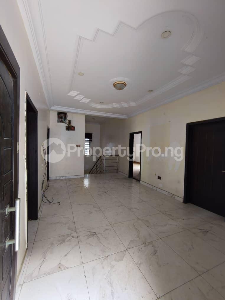 5 bedroom House for rent Bamidele Eletu Osapa london Lekki Lagos