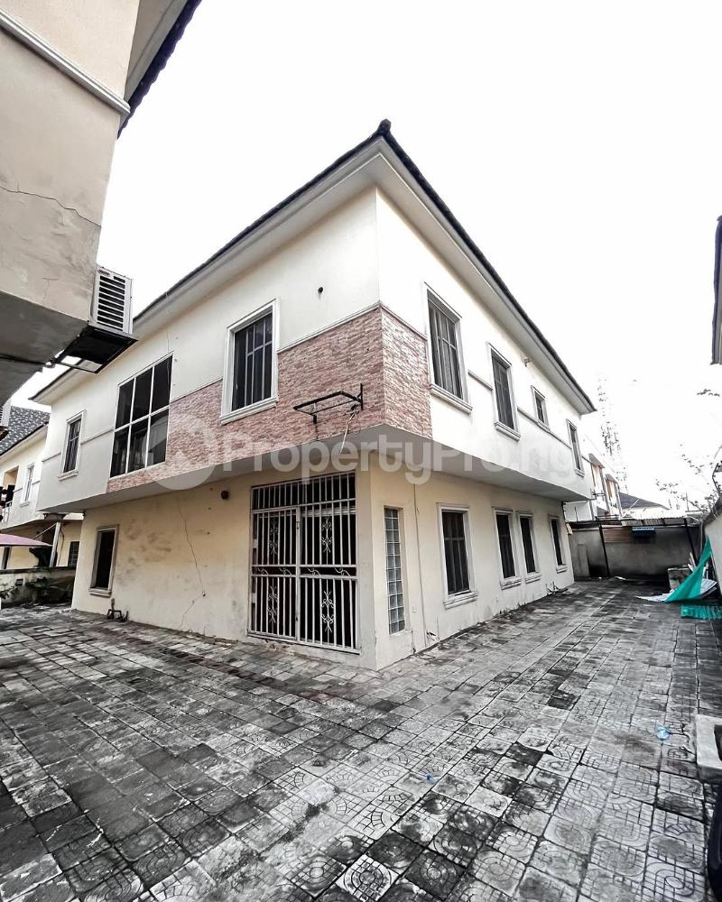 5 bedroom House for sale Chevron Lekki Lagos