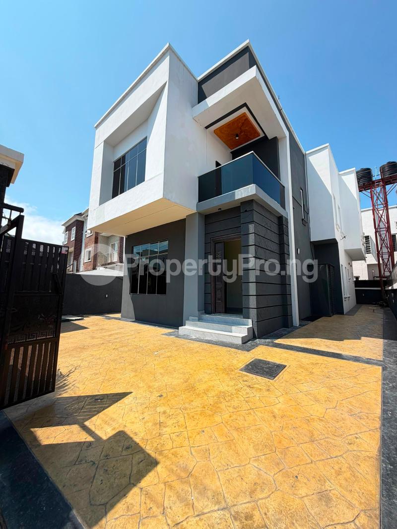5 bedroom House for sale Osapa london Lekki Lagos