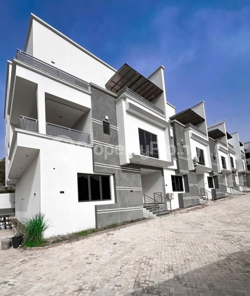 5 bedroom House for sale Lekki Lagos