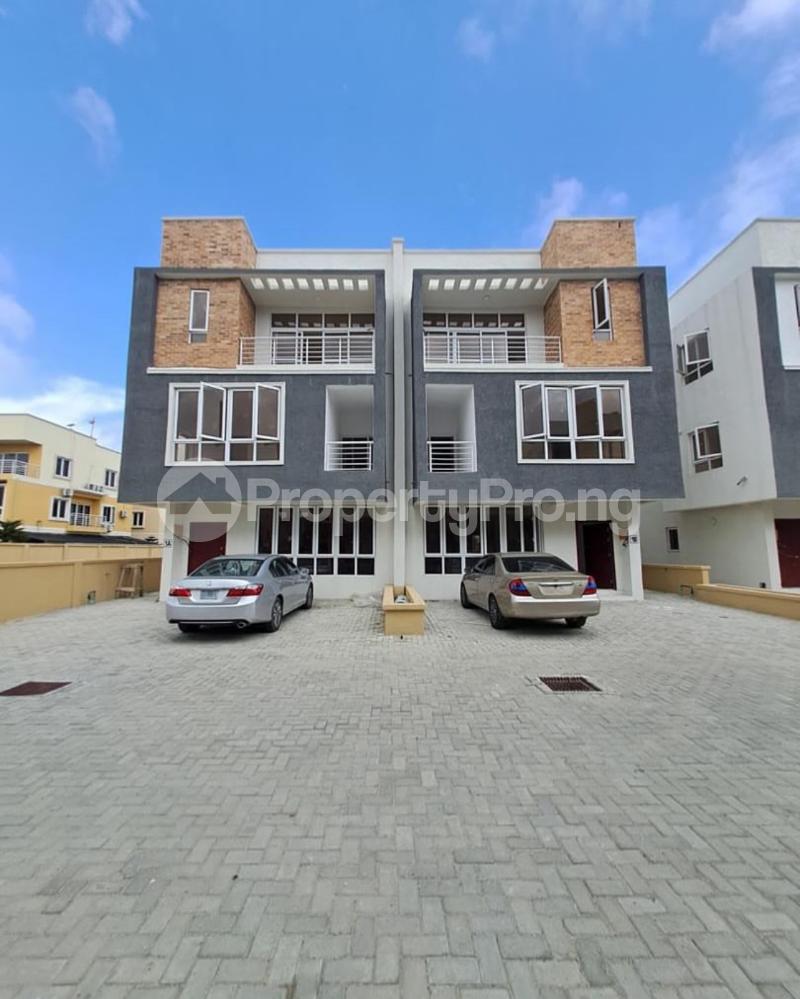 6 bedroom House for sale Western Foreshore Estate Osapa london Lekki Lagos