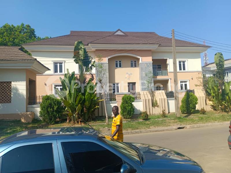 8 bedroom House for sale Wuze Zone 6 Wuse 2 Abuja