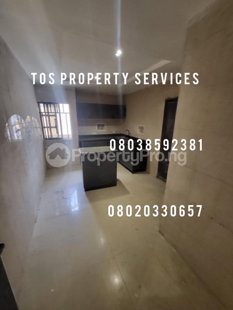 1 bedroom Flat / Apartment for rent Off Admiralty, Lekki Phase 1, Lagos. Lekki Phase 1 Lekki Lagos