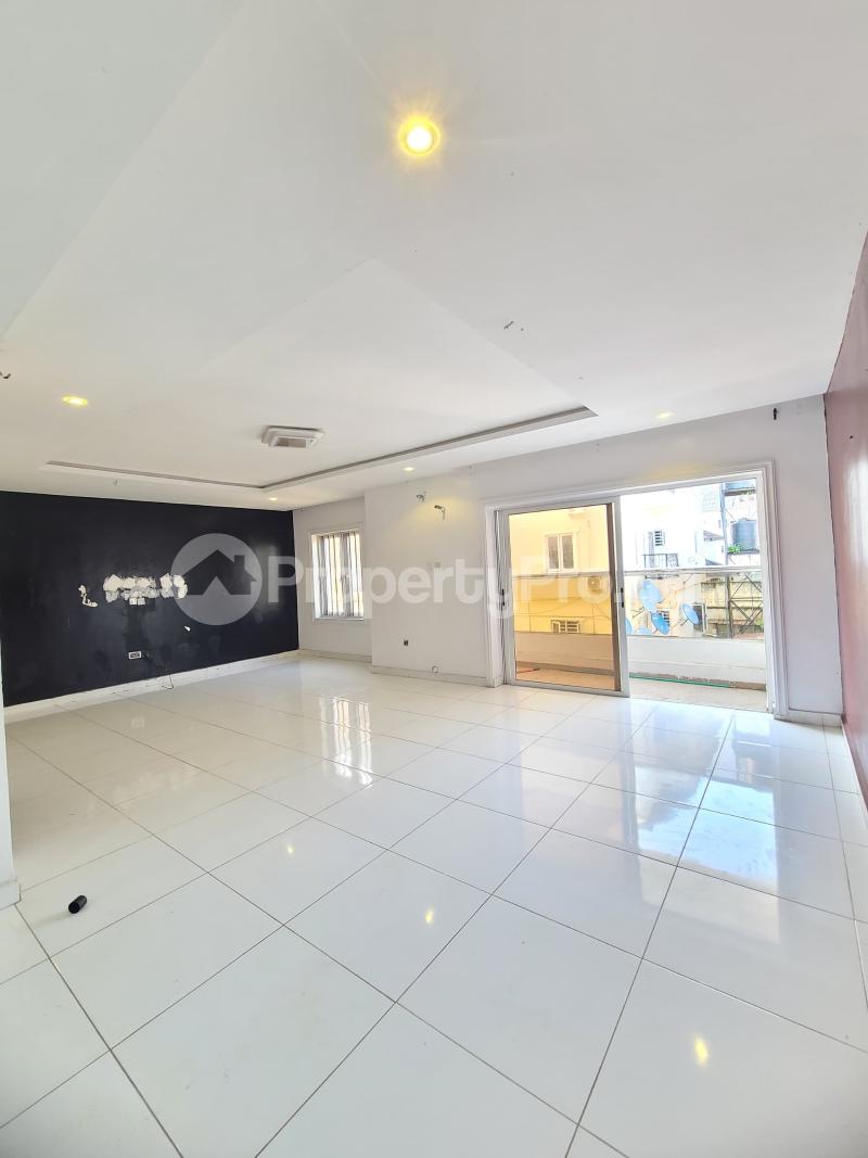 1 bedroom Flat / Apartment for rent Mobile Road Ajah Lagos - 4