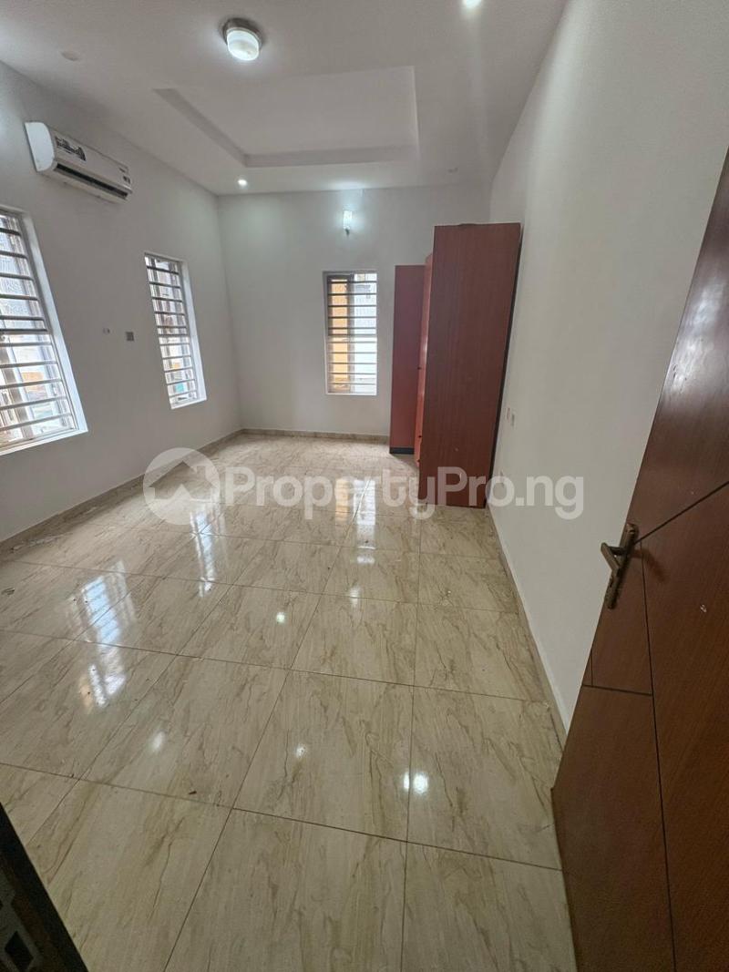 1 bedroom Flat / Apartment for rent chevron Lekki Lagos