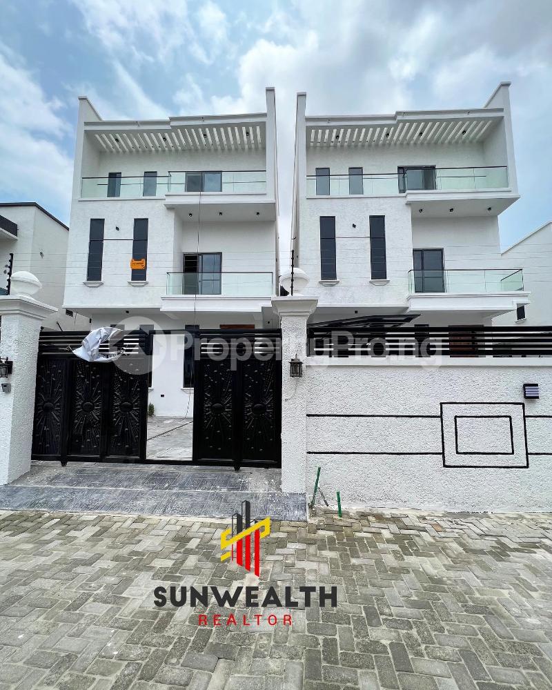6 bedroom House for sale Chevron Lekki Lagos