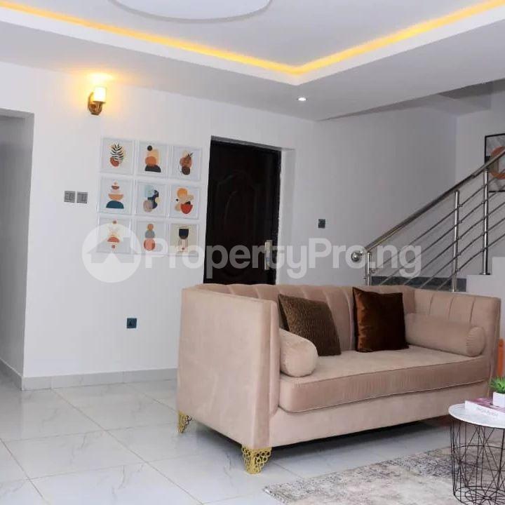 4 bedroom Flat / Apartment for shortlet Ogudu Lagos