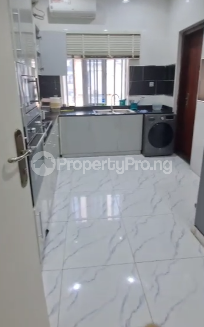 3 bedroom Flat / Apartment for sale Osapa london Lekki Lagos