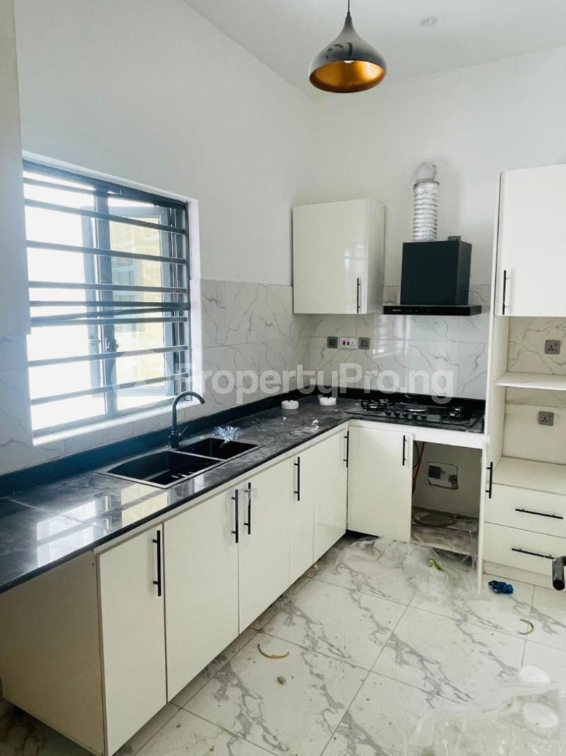 3 bedroom Flat / Apartment for rent Before Roundabout orchid Lekki Lagos