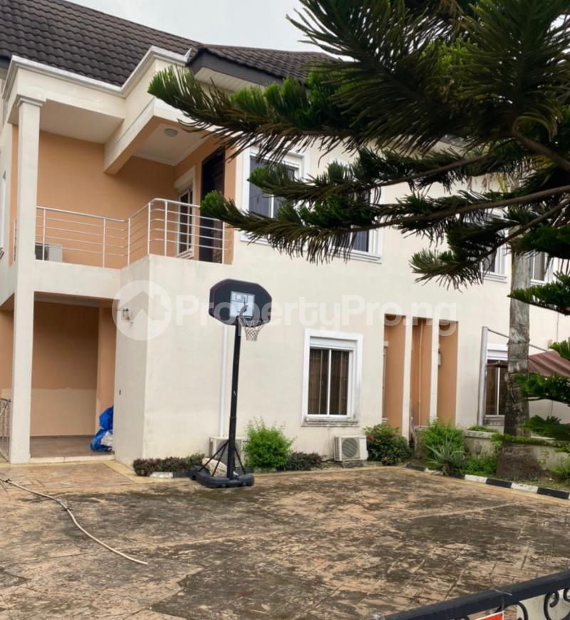 4 Bedroom House in chevron Lekki Lagos House for sale in lekki