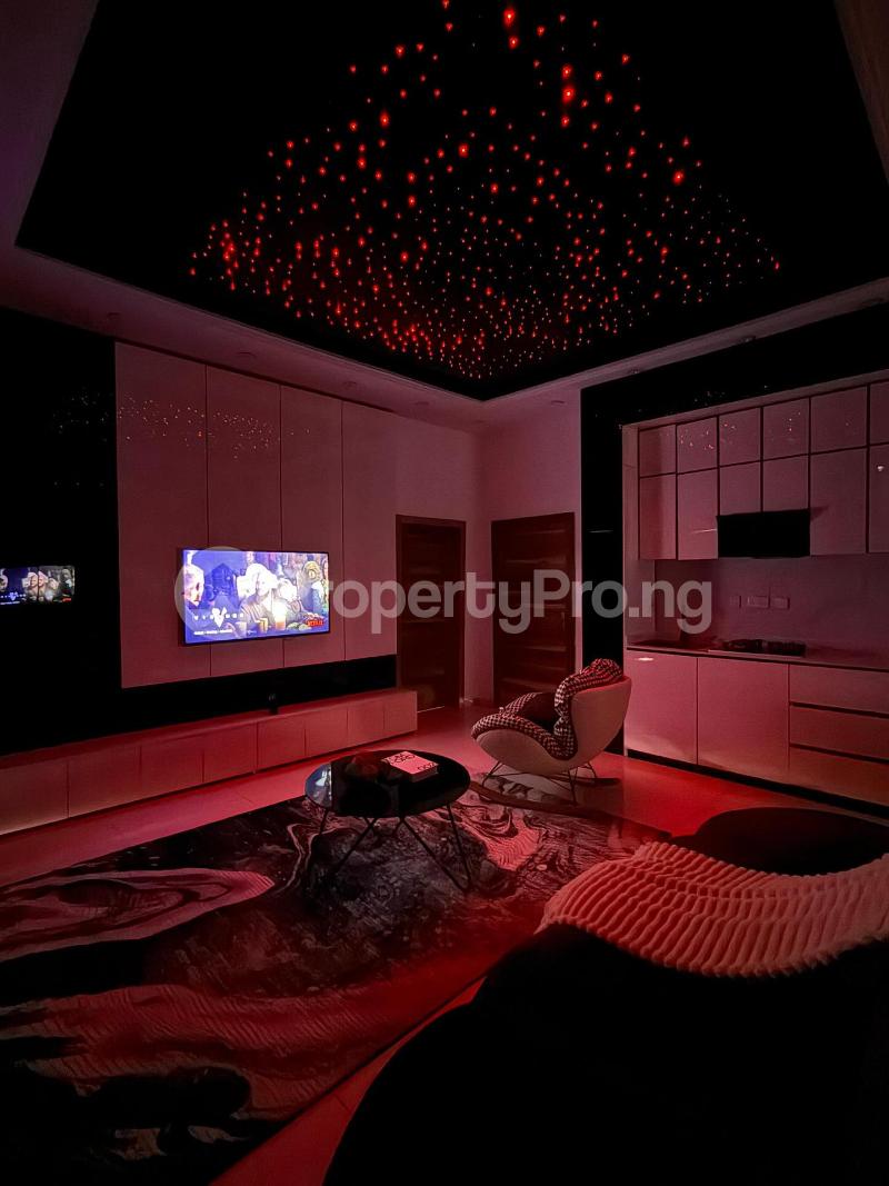 1 bedroom Flat / Apartment for shortlet Osapa london Lekki Lagos
