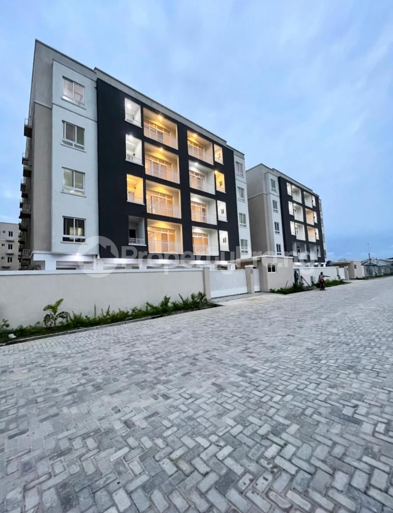 3 bedroom Flat / Apartment for rent Osapa london Lekki Lagos