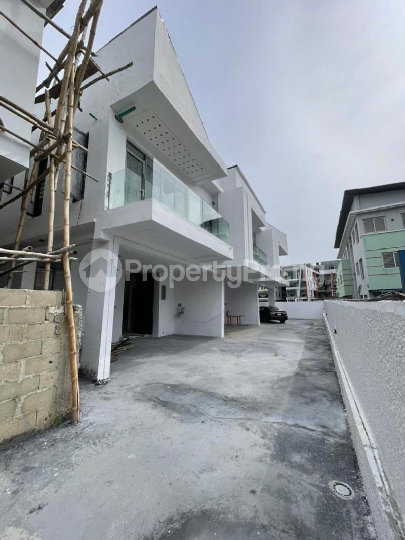 3 bedroom House for sale Chevron Lekki Lagos